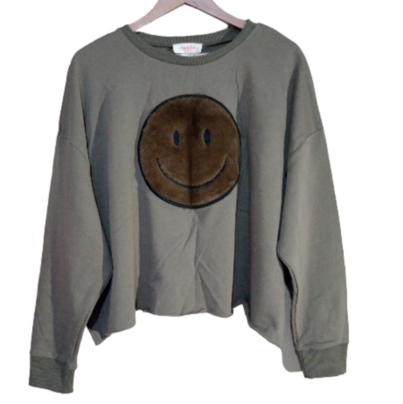 Peach love California faux fur smiley patch sweatshirt - Picture 1 of 8